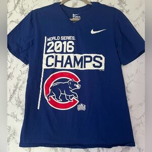 The Nike Tee Chicago Cubs 2016 World Series T Shirt Size M MLB Team Shirts